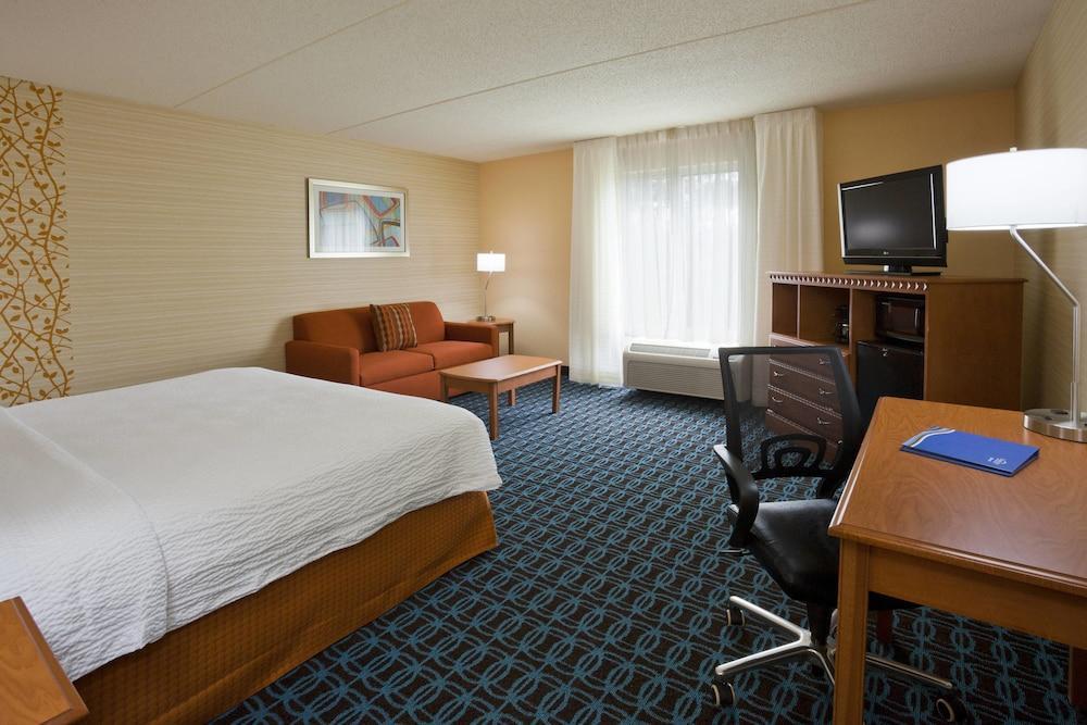 Fairfield Inn By Marriott Evansville West Exterior photo